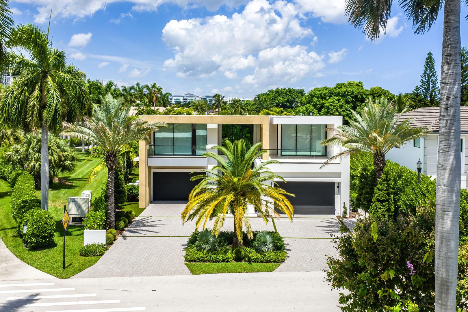 ROYAL PALM YACHT & COUNTR - Residential