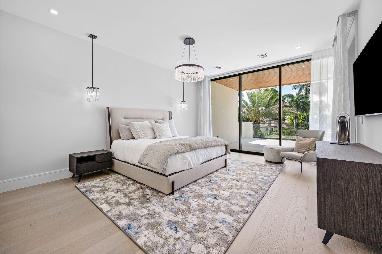 ROYAL PALM YACHT & COUNTR - Residential