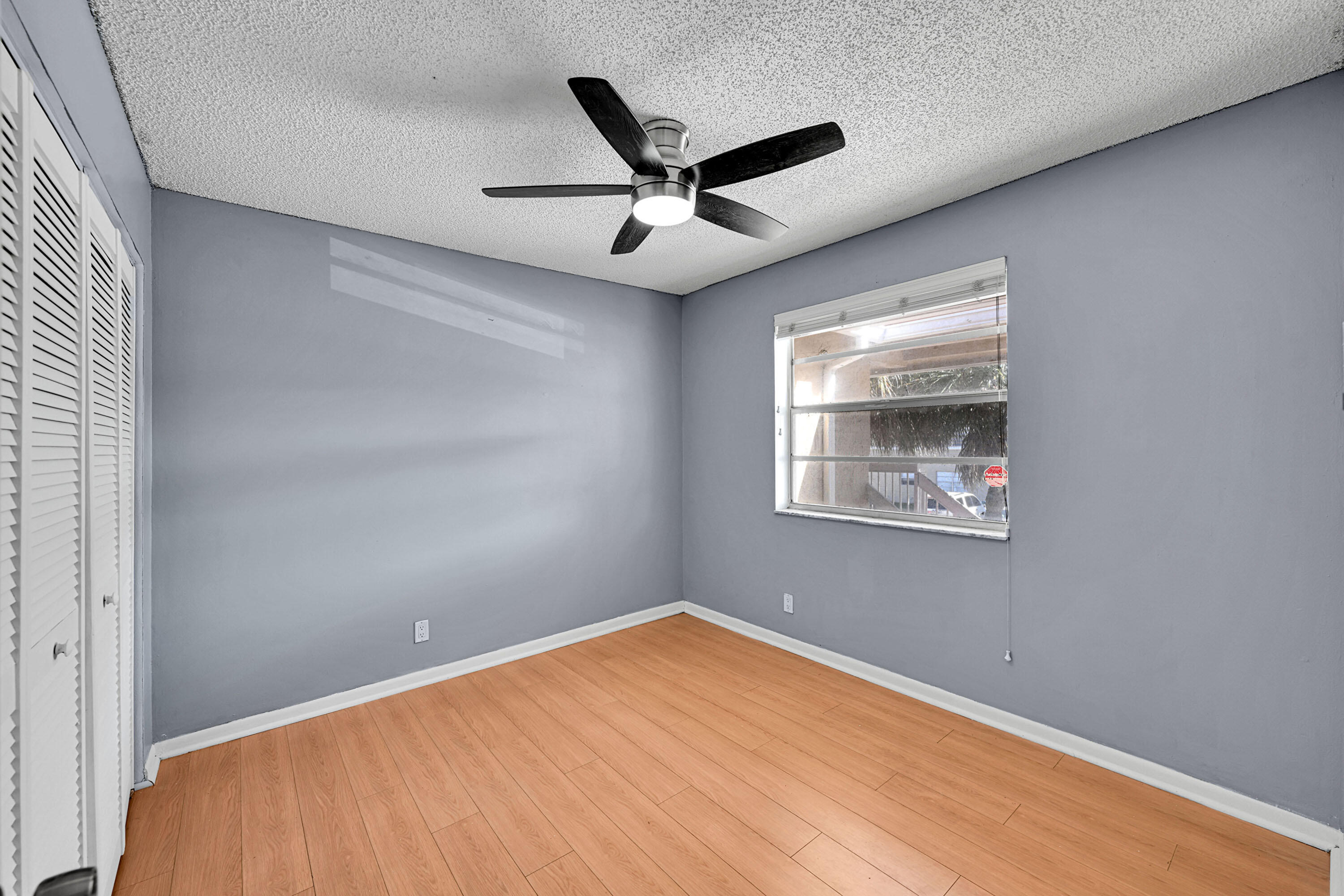 LAKEWOOD VILLAGE - Residential Lease