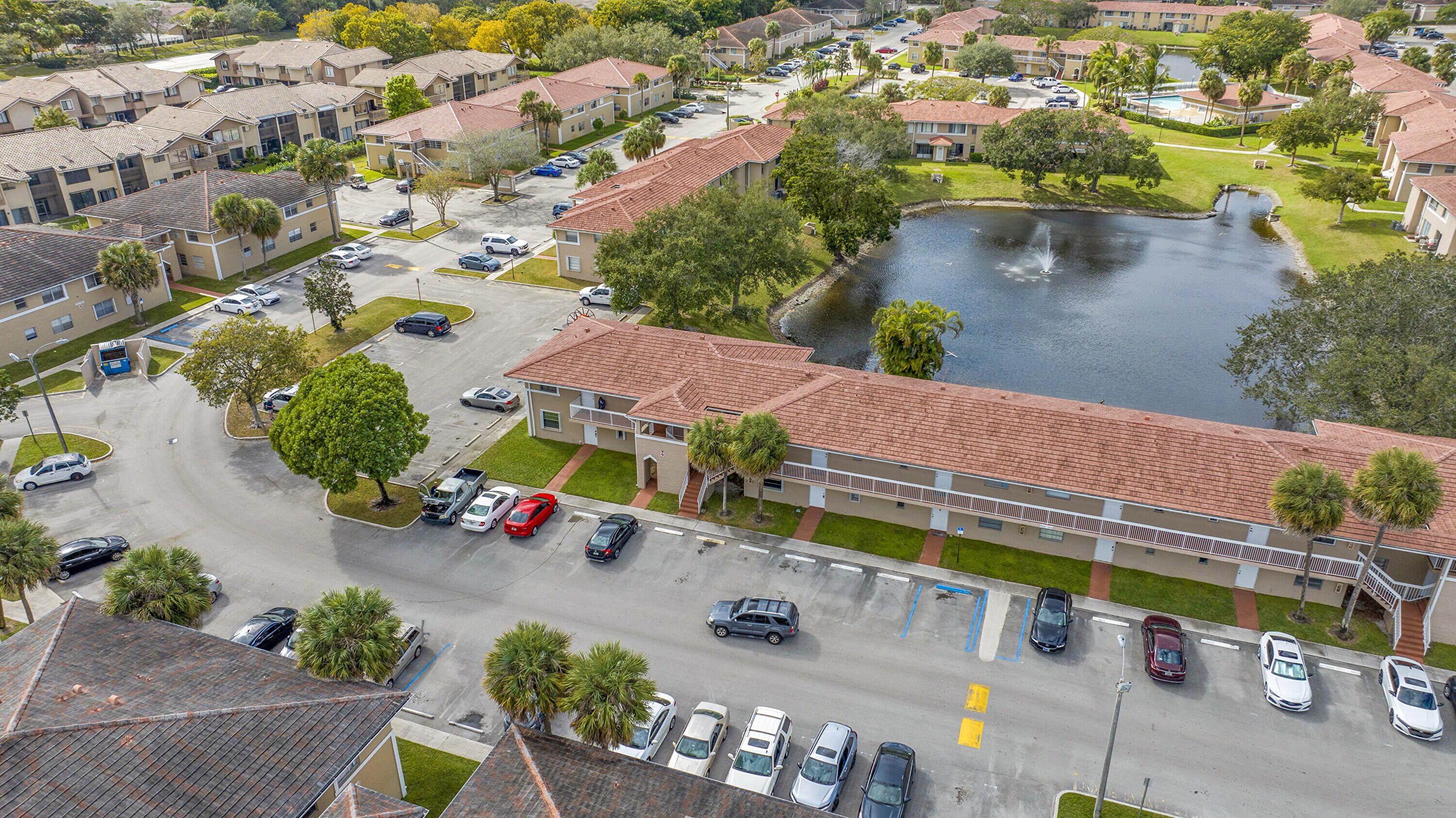 LAKEWOOD VILLAGE - Residential Lease