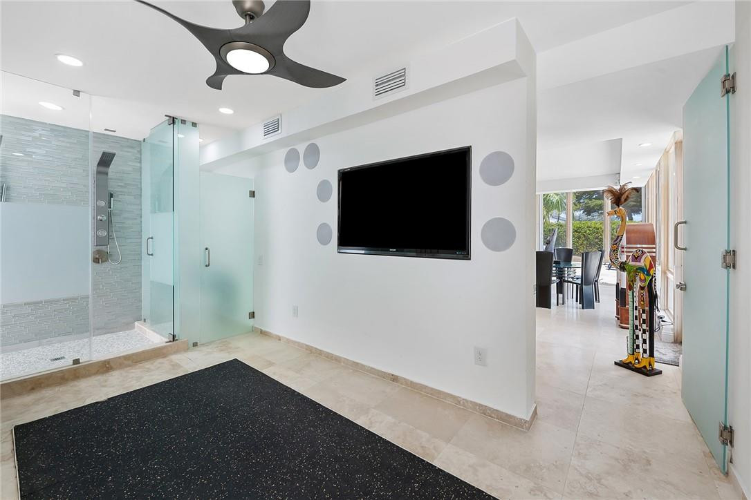 Hollywood Lakes Sec 1-32 - Residential