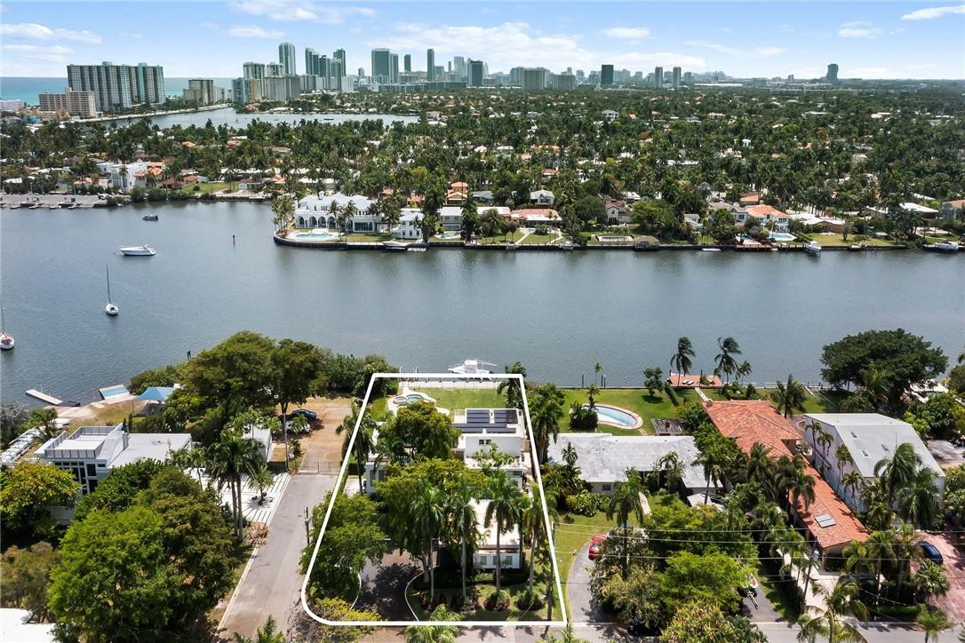 Hollywood Lakes Sec 1-32 - Residential