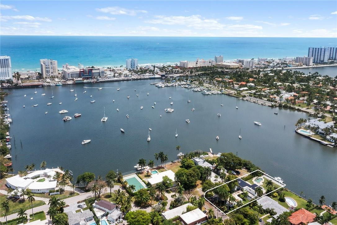 Hollywood Lakes Sec 1-32 - Residential