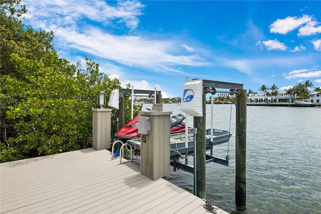 Hollywood Lakes Sec 1-32 - Residential