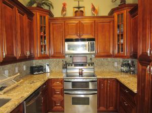 Sugar Pond Mnr Of Welling - Residential Lease