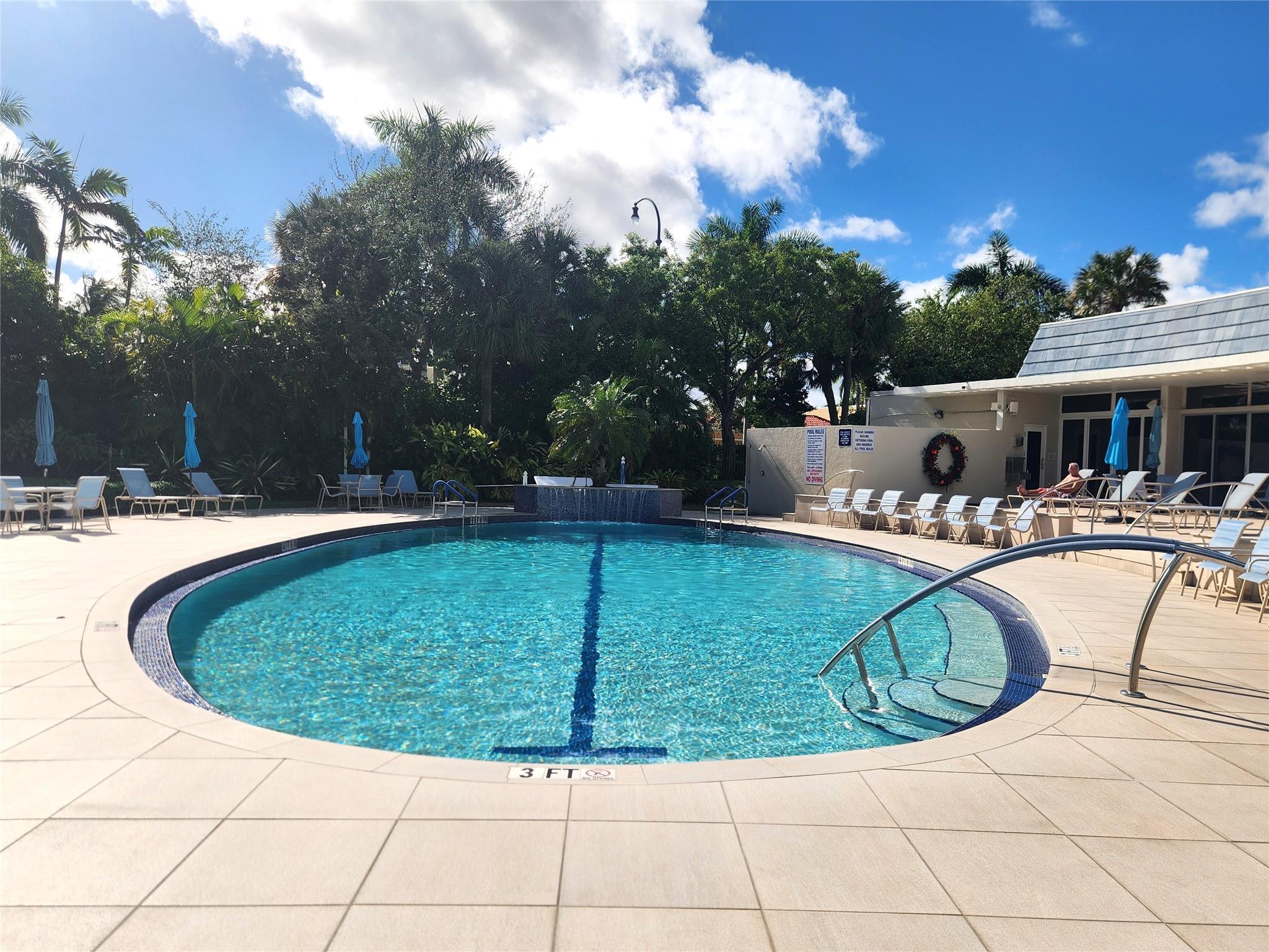 HILLSBORO COVE - Residential