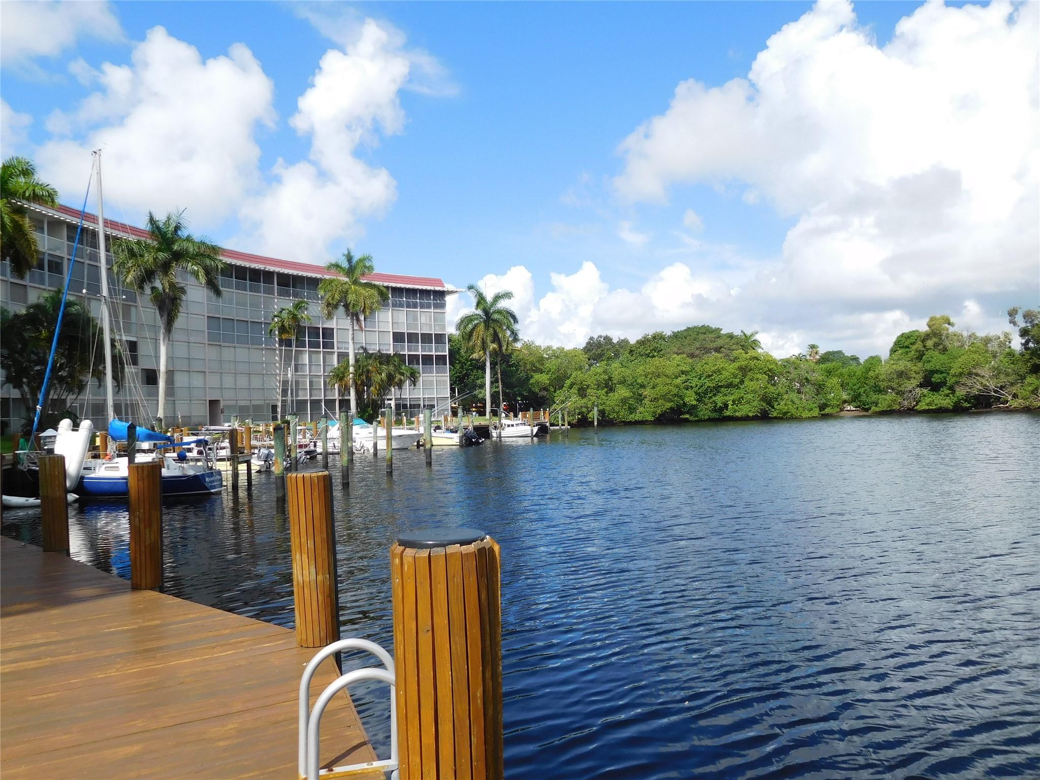 HILLSBORO COVE - Residential