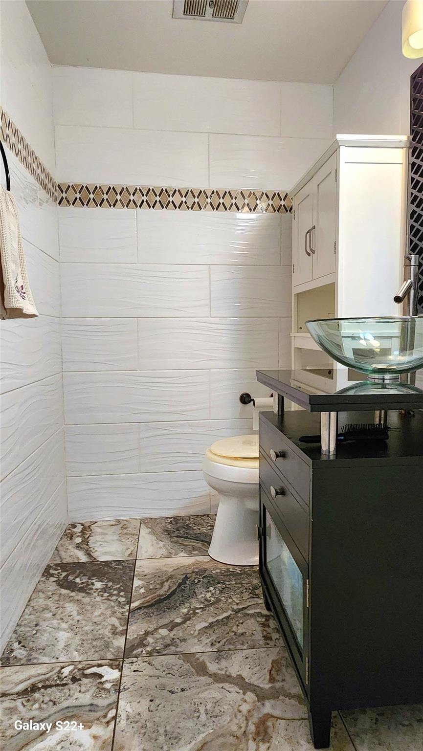 HILLSBORO COVE - Residential