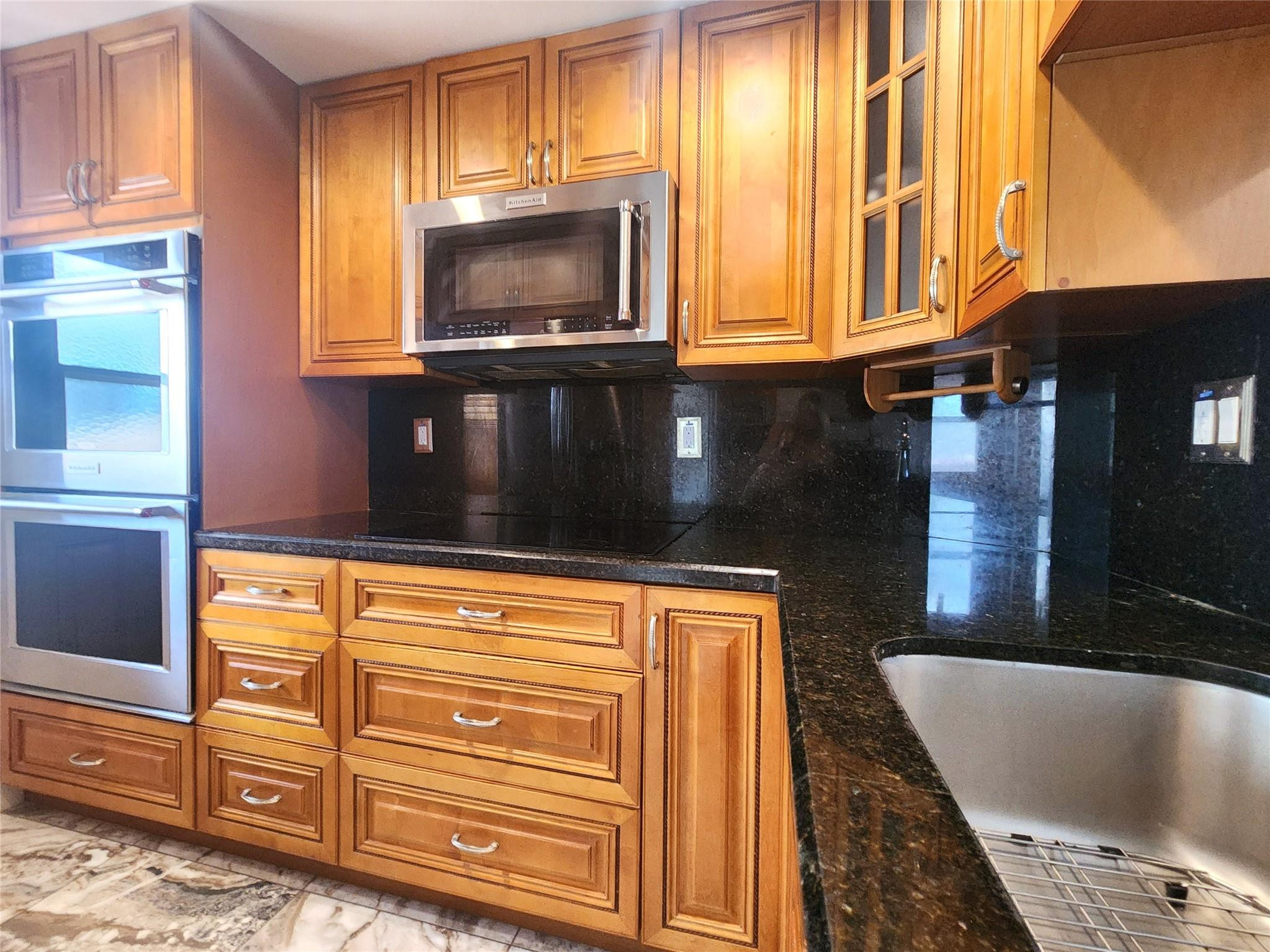 1319 E Hillsboro Boulevard 208