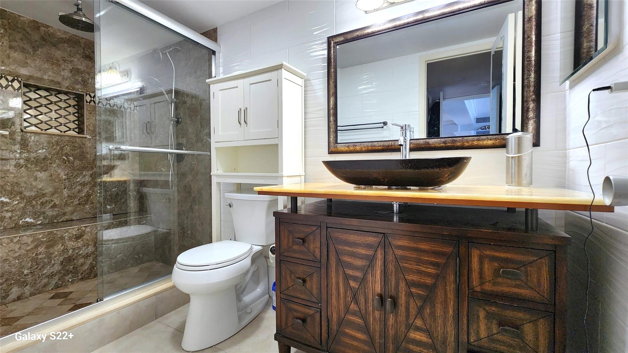 HILLSBORO COVE - Residential