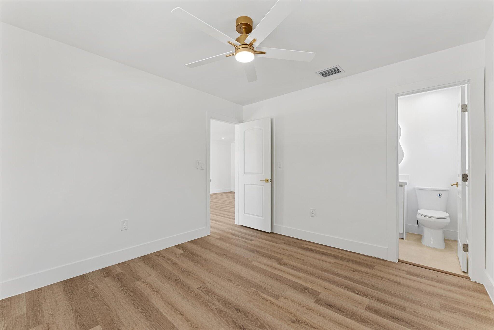 LAKE OSBORNE HILLS - Residential