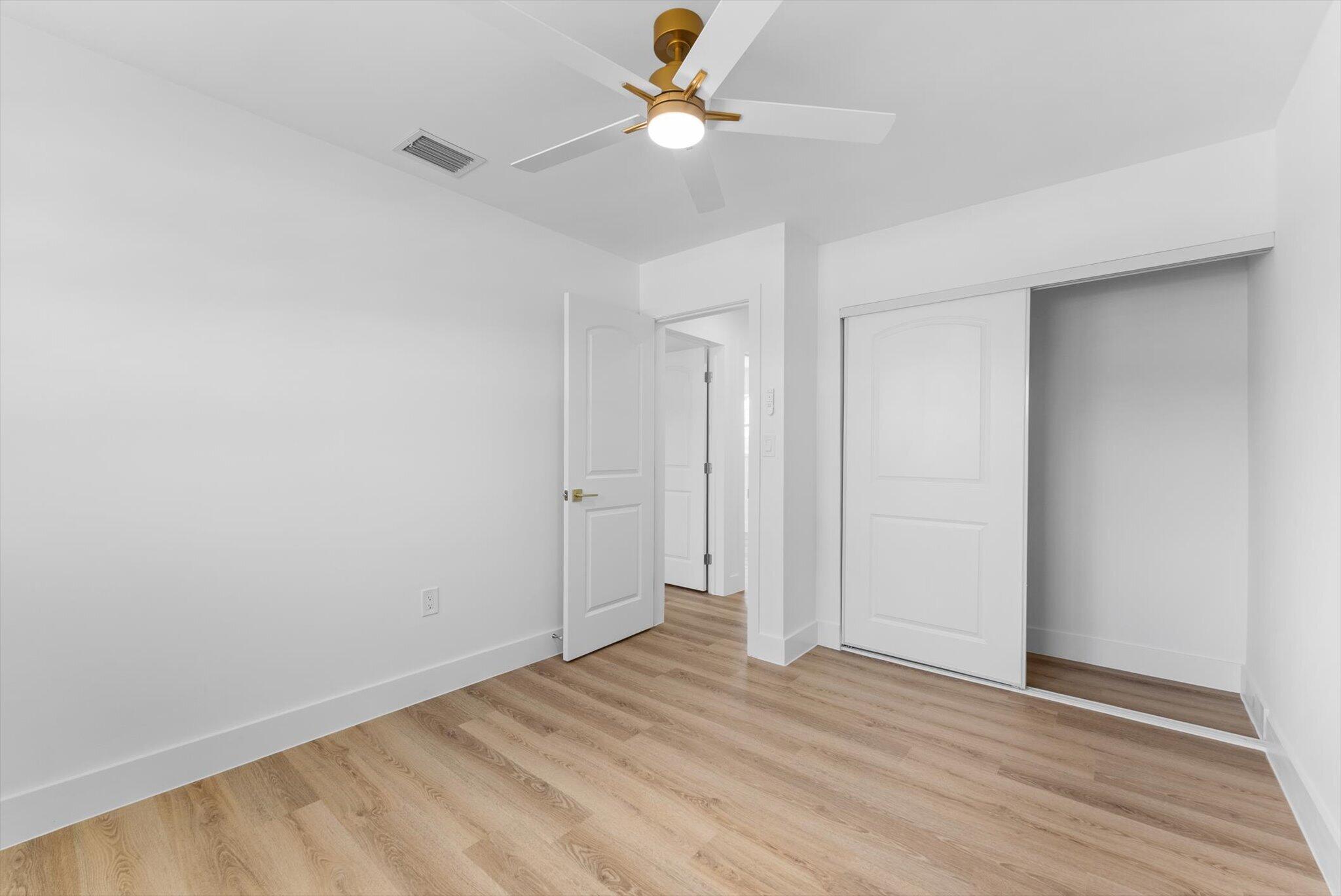 LAKE OSBORNE HILLS - Residential