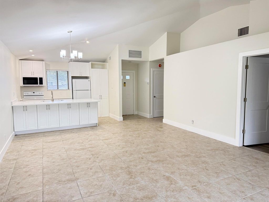 Photo of 707 Club Drive, Palm Beach Gardens, FL 33418 (MLS # R11105297)