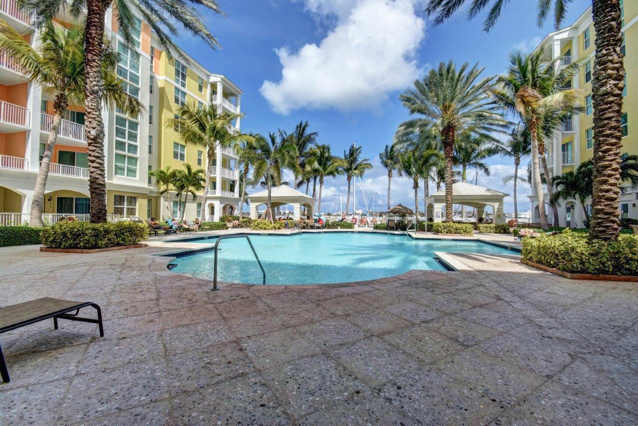 MOORINGS AT LANTANA, The - Residential