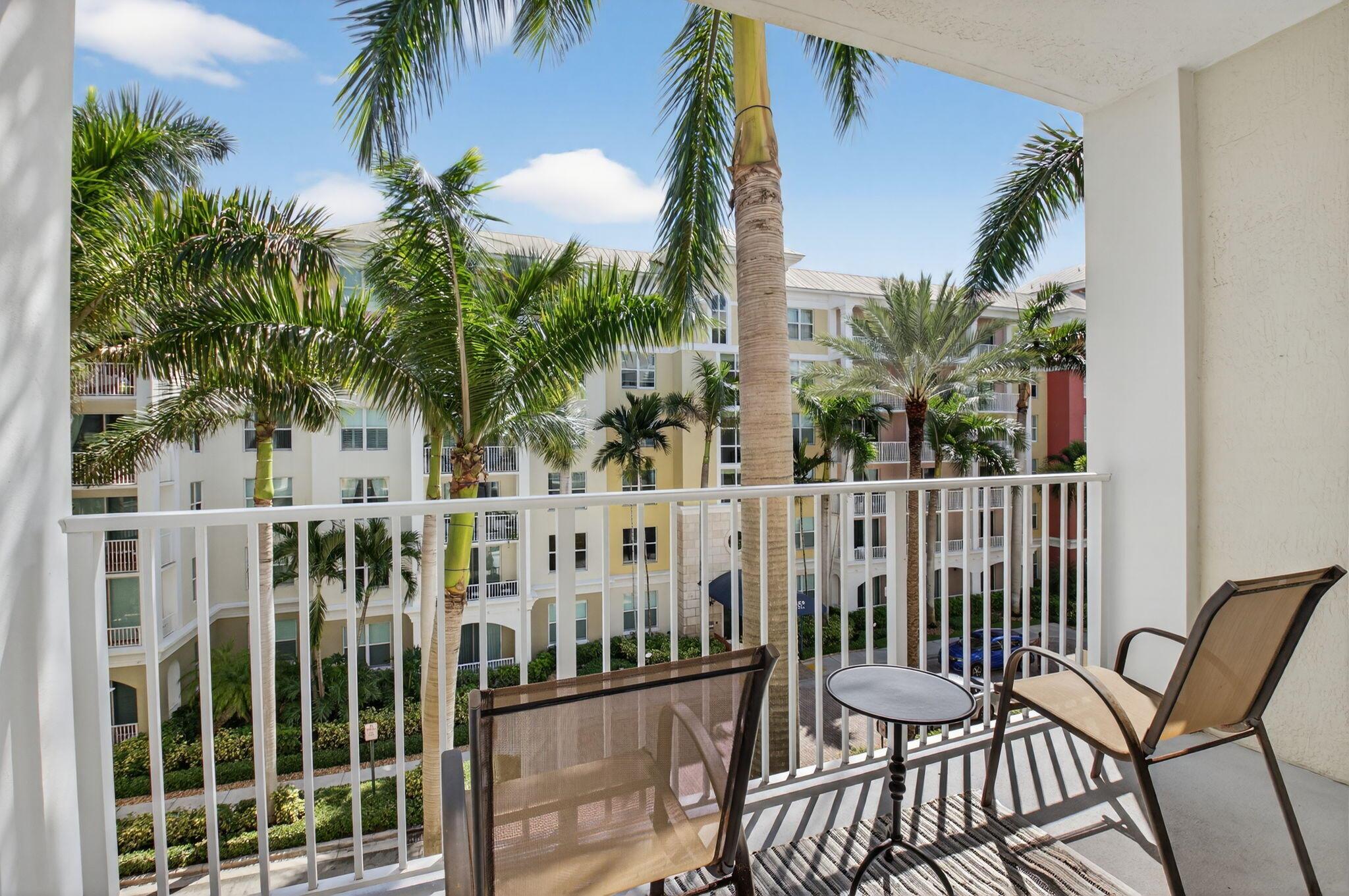 MOORINGS AT LANTANA, The - Residential