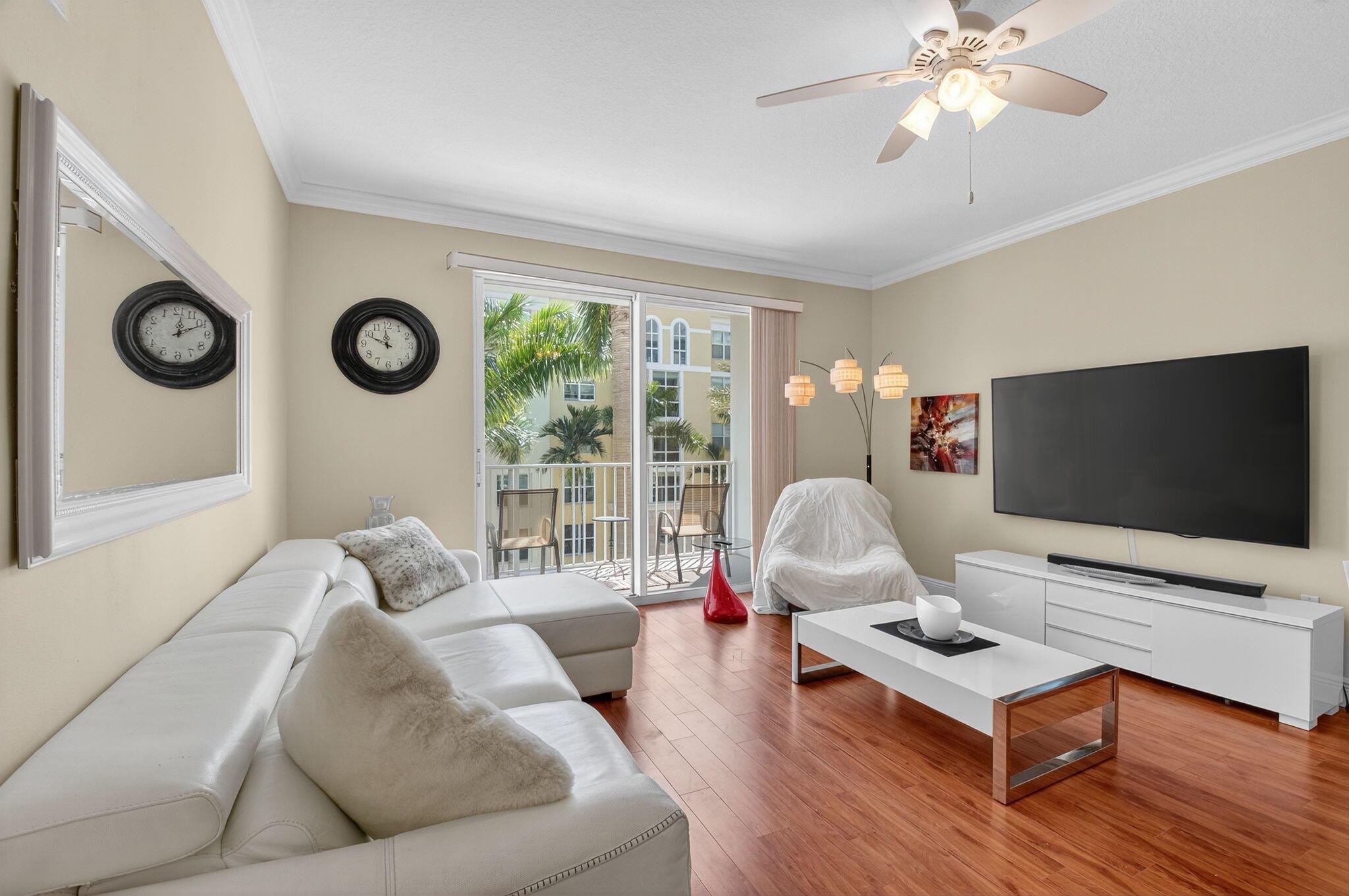 MOORINGS AT LANTANA, The - Residential