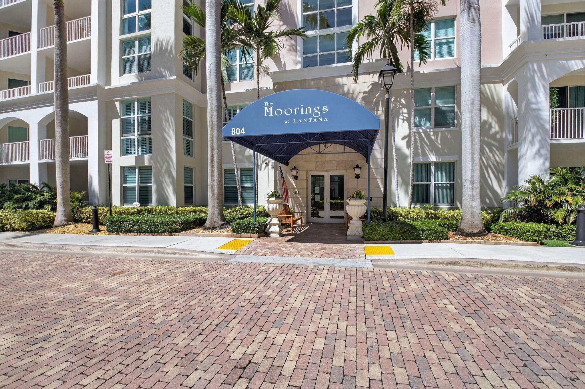 MOORINGS AT LANTANA, The - Residential