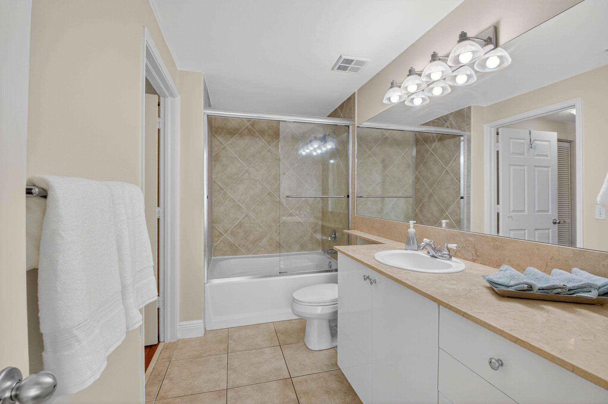 MOORINGS AT LANTANA, The - Residential