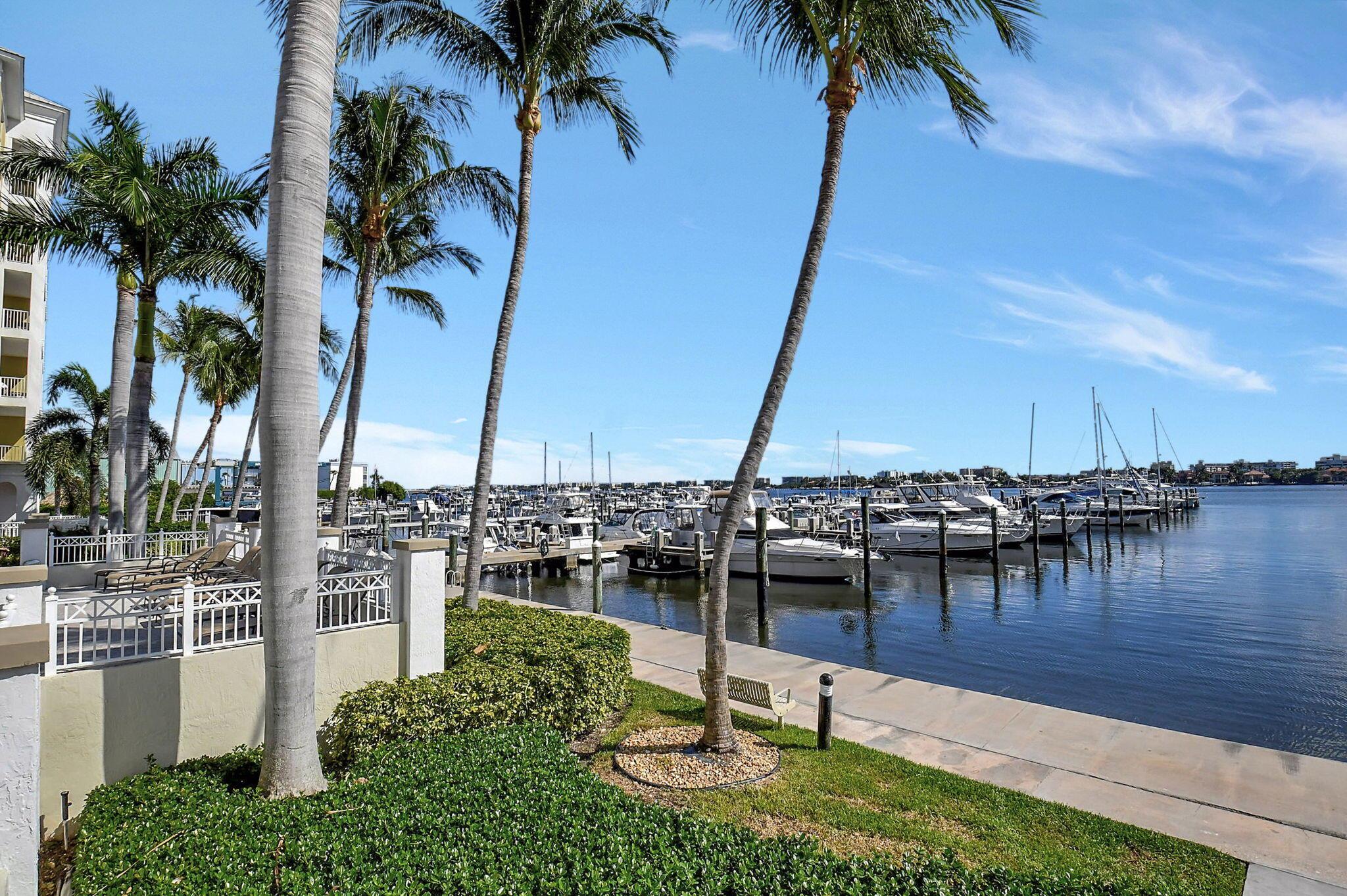 MOORINGS AT LANTANA, The - Residential
