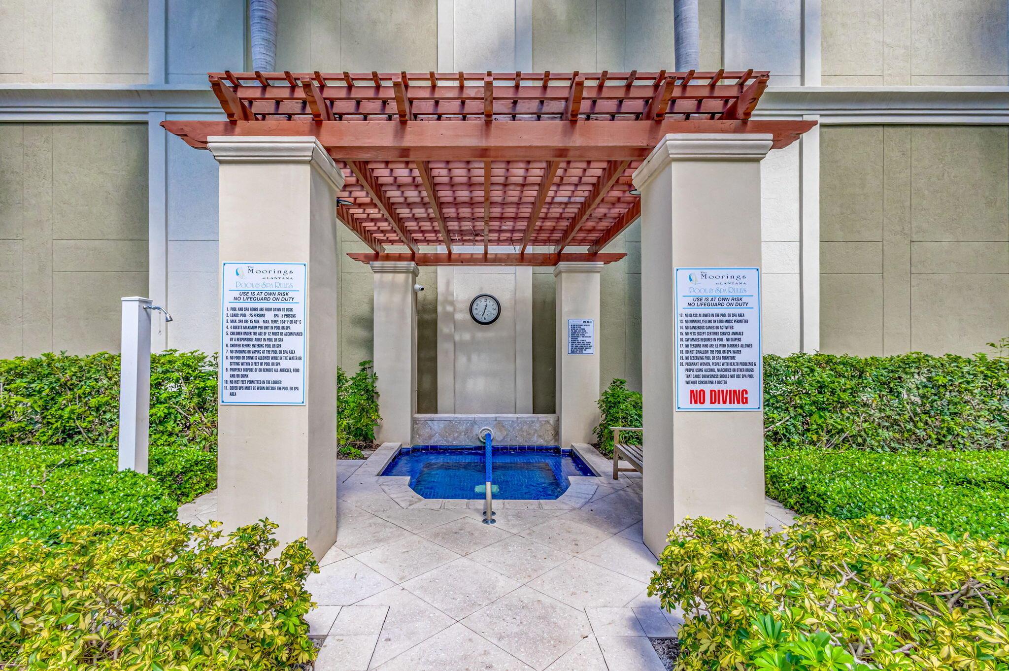MOORINGS AT LANTANA, The - Residential