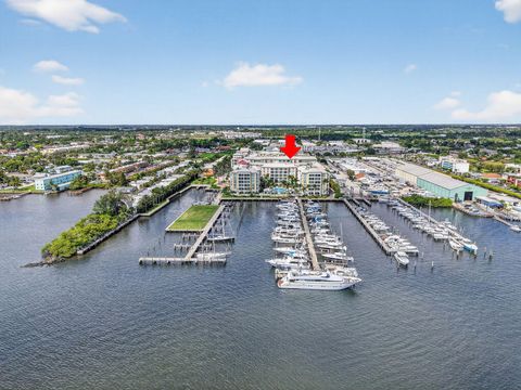 804 E Windward Way Unit 422, Lantana, FL 33462 - #: R11125136