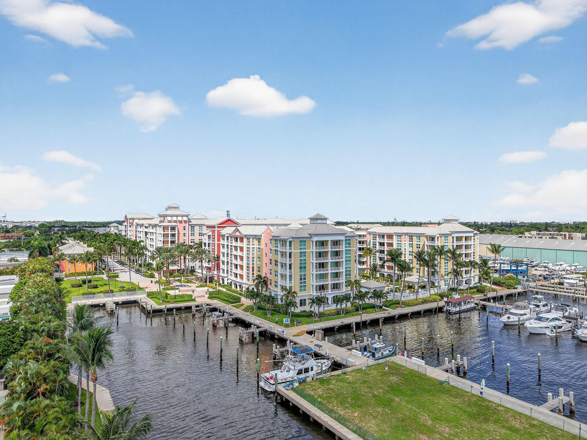MOORINGS AT LANTANA, The - Residential