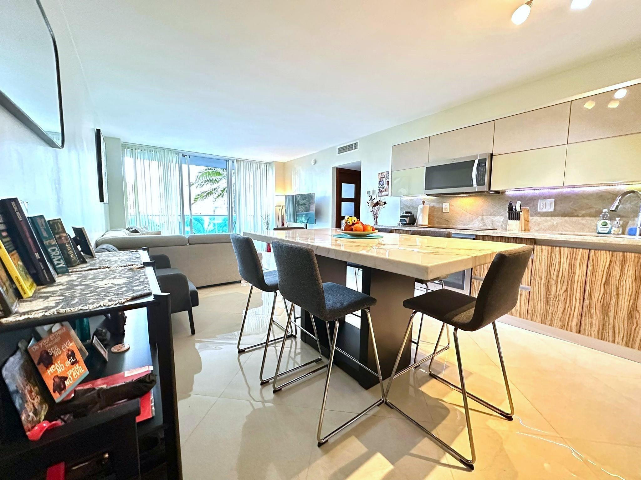 4001 S Ocean Drive 3h, Hollywood FL 33019
