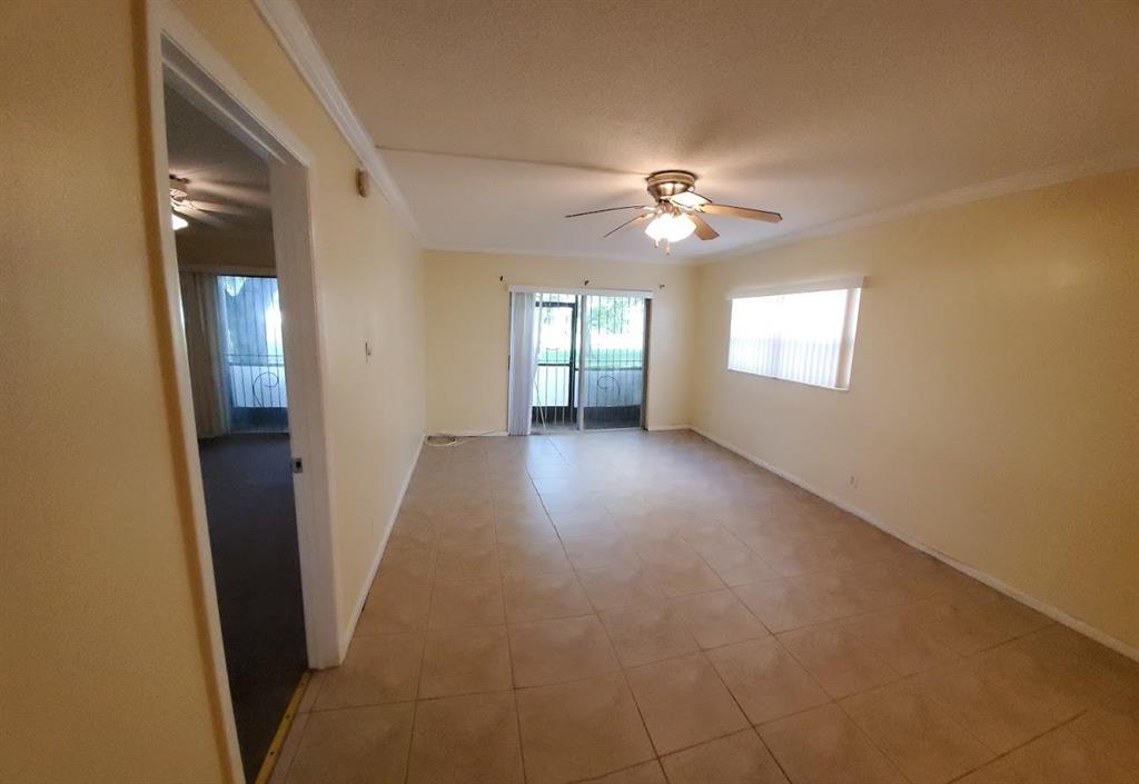 RAMBLEWOOD EAST CONDO - Residential