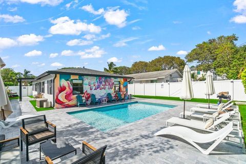217 NE 11th Street 217-219 Delray Beach FL 33444