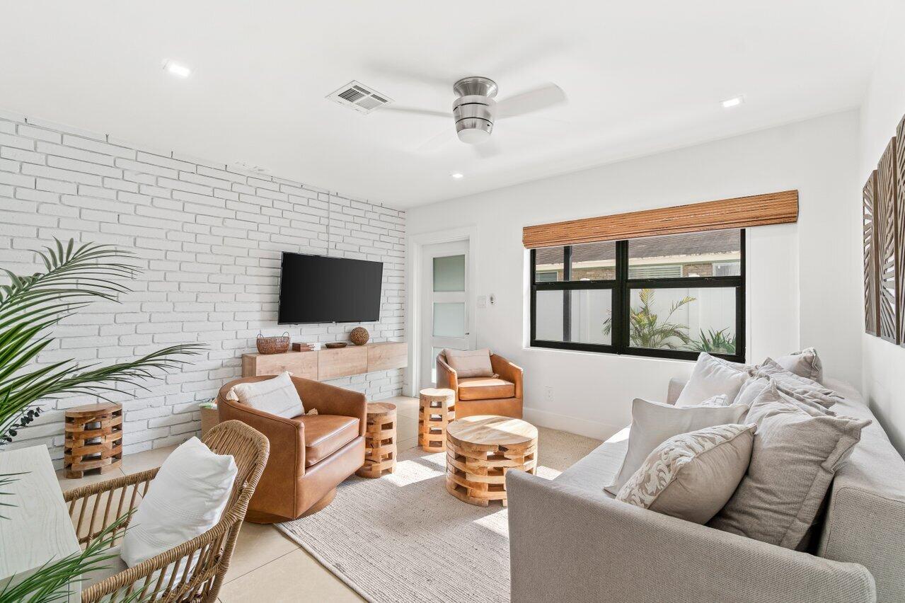 DELL PARK - Residential Income