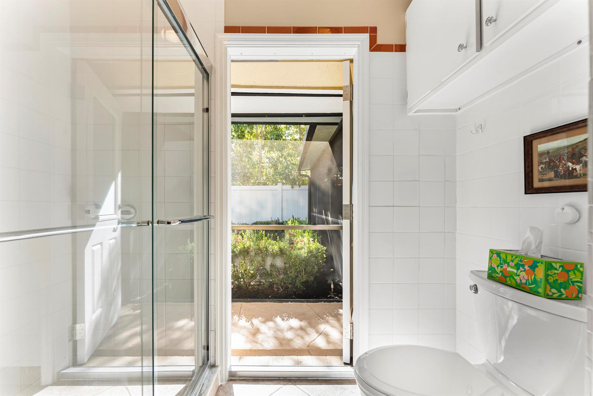 EXECUTIVE ESTATES - Residential