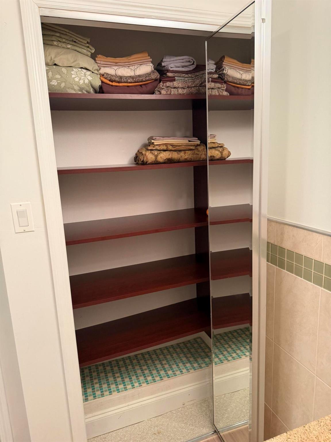 BOCA LAKES CONDO - Residential Lease