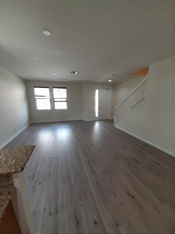 MALLORY CREEK AT ABACOA 2 - Residential Lease