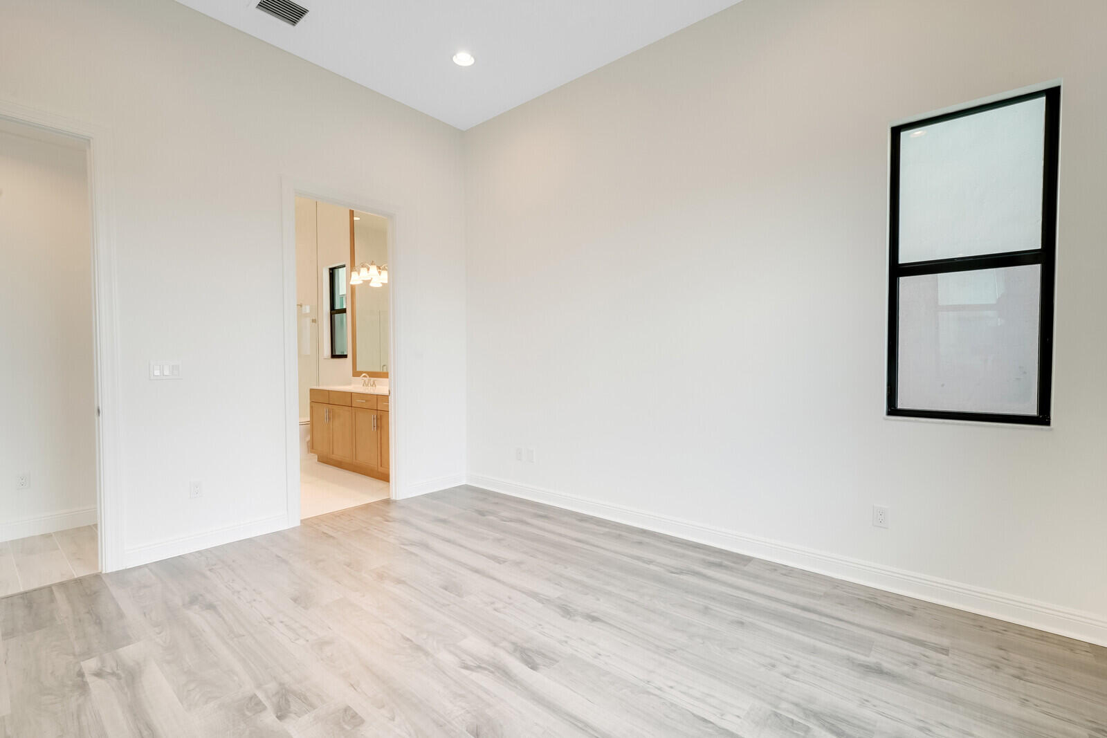 Alton Neighborhood - Residential Lease