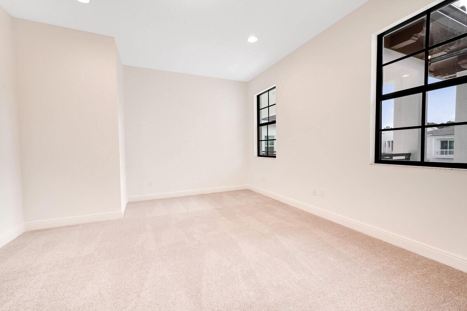 Alton Neighborhood - Residential Lease