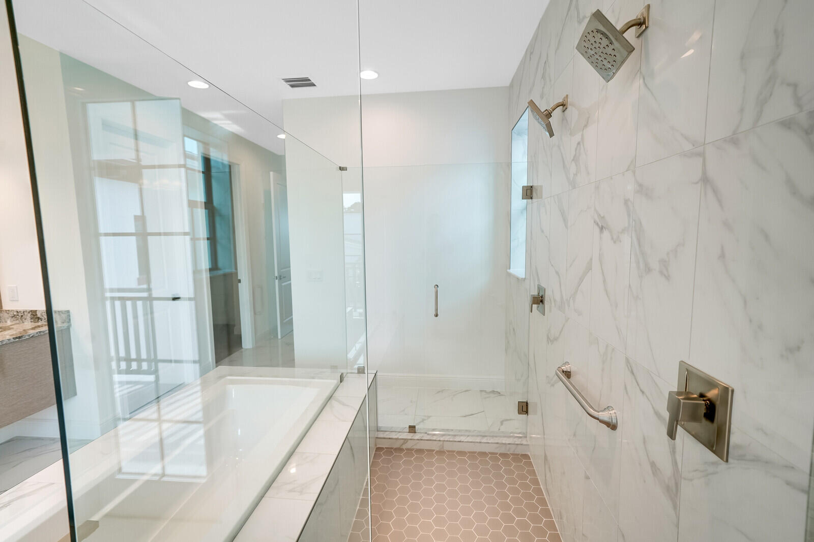 Alton Neighborhood - Residential Lease