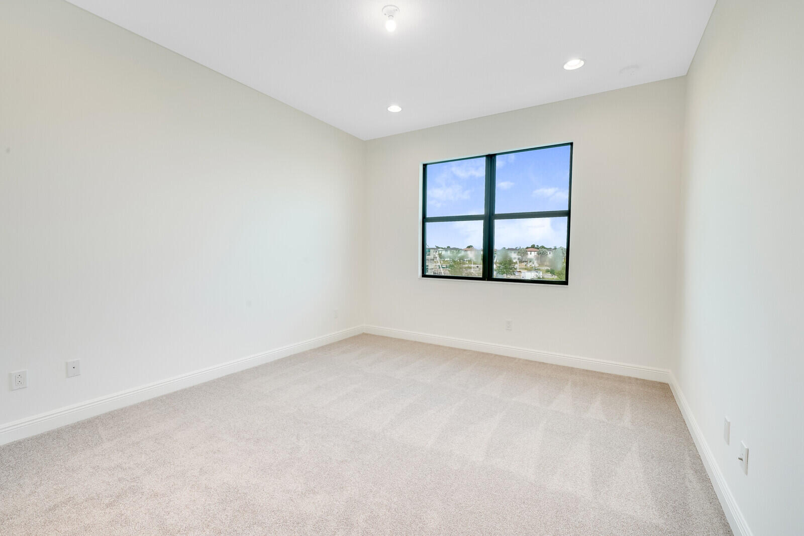 Alton Neighborhood - Residential Lease