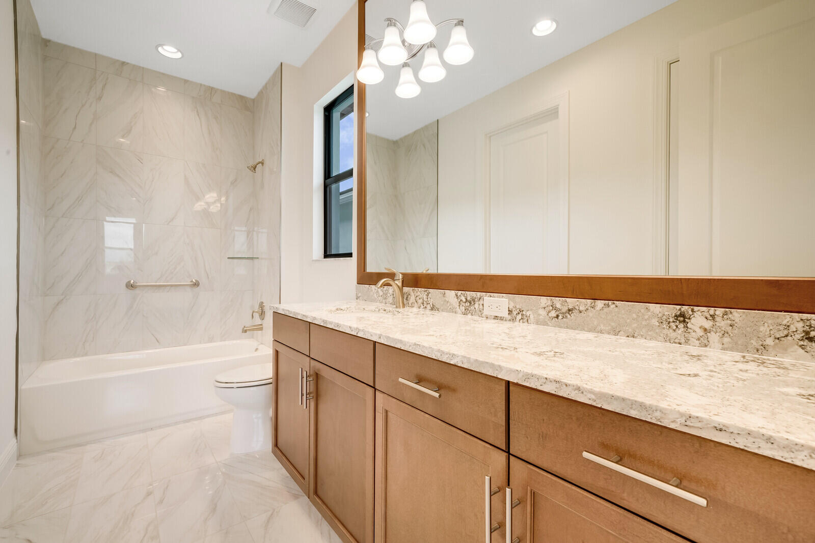 Alton Neighborhood - Residential Lease