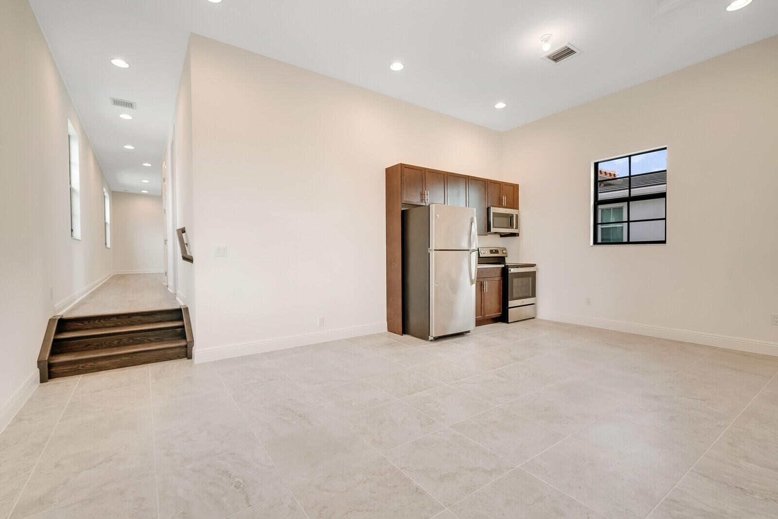 Alton Neighborhood - Residential Lease