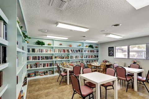 Tiny photo for 7827 GOLF CIR Drive #301, Margate, FL 33063 (MLS # B26065435)