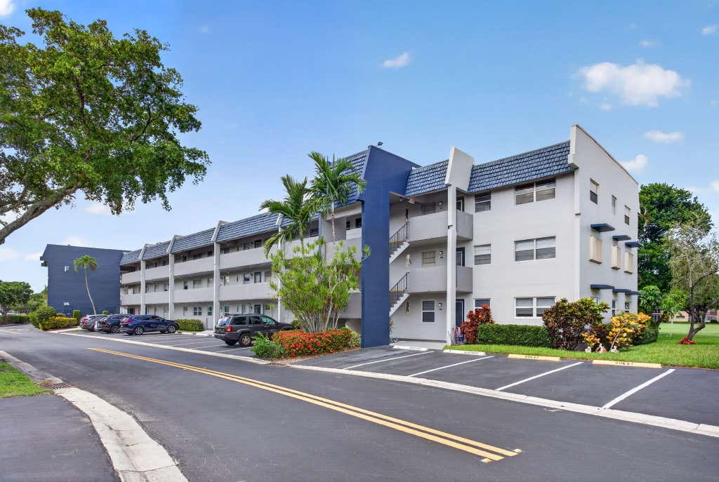Photo of 7827 GOLF CIR Drive #301, Margate, FL 33063 (MLS # B26065435)