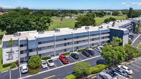 Tiny photo for 7827 GOLF CIR Drive #301, Margate, FL 33063 (MLS # B26065435)