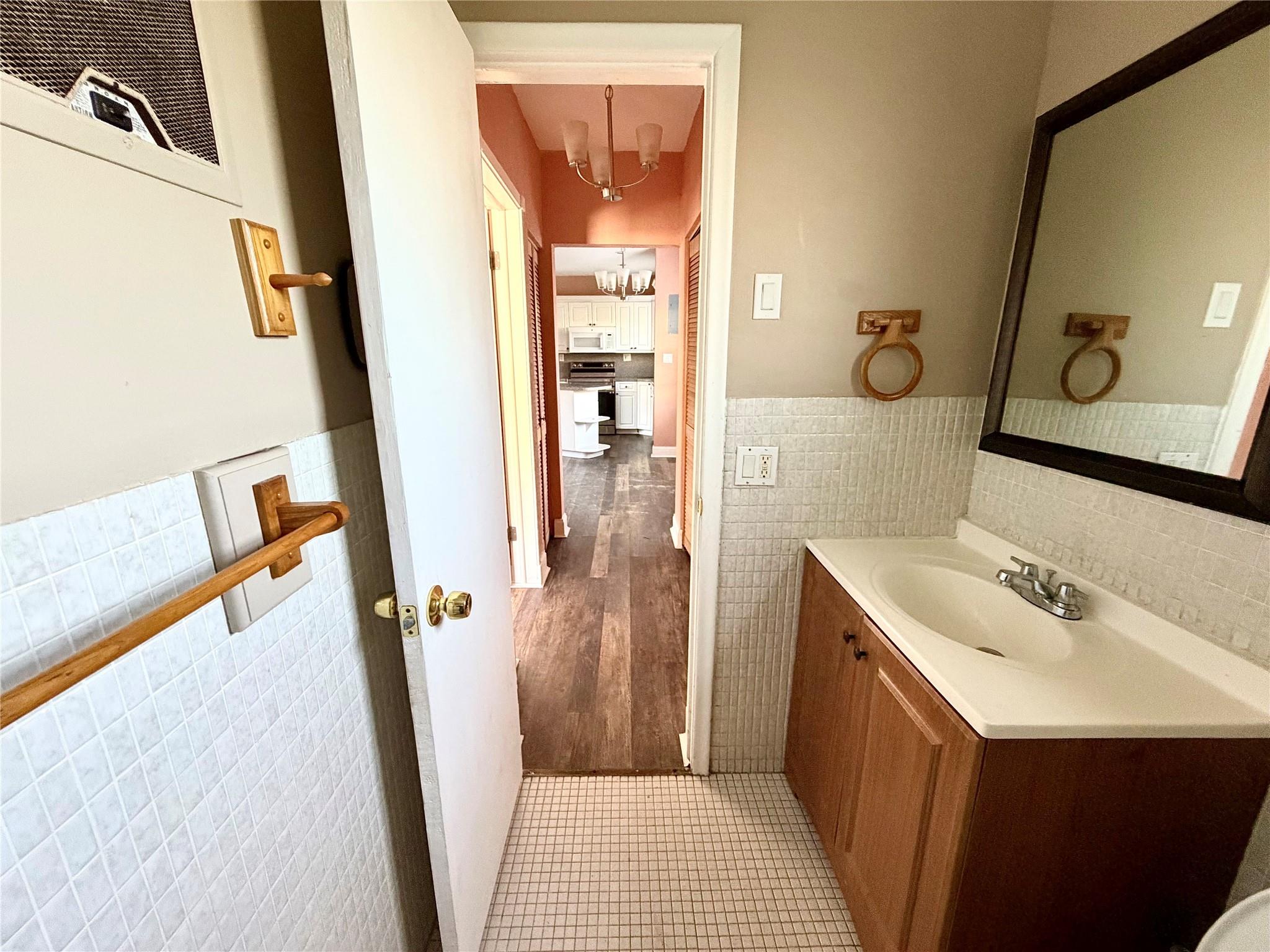 CYPRESS GARDENS CONDOMINI - Residential