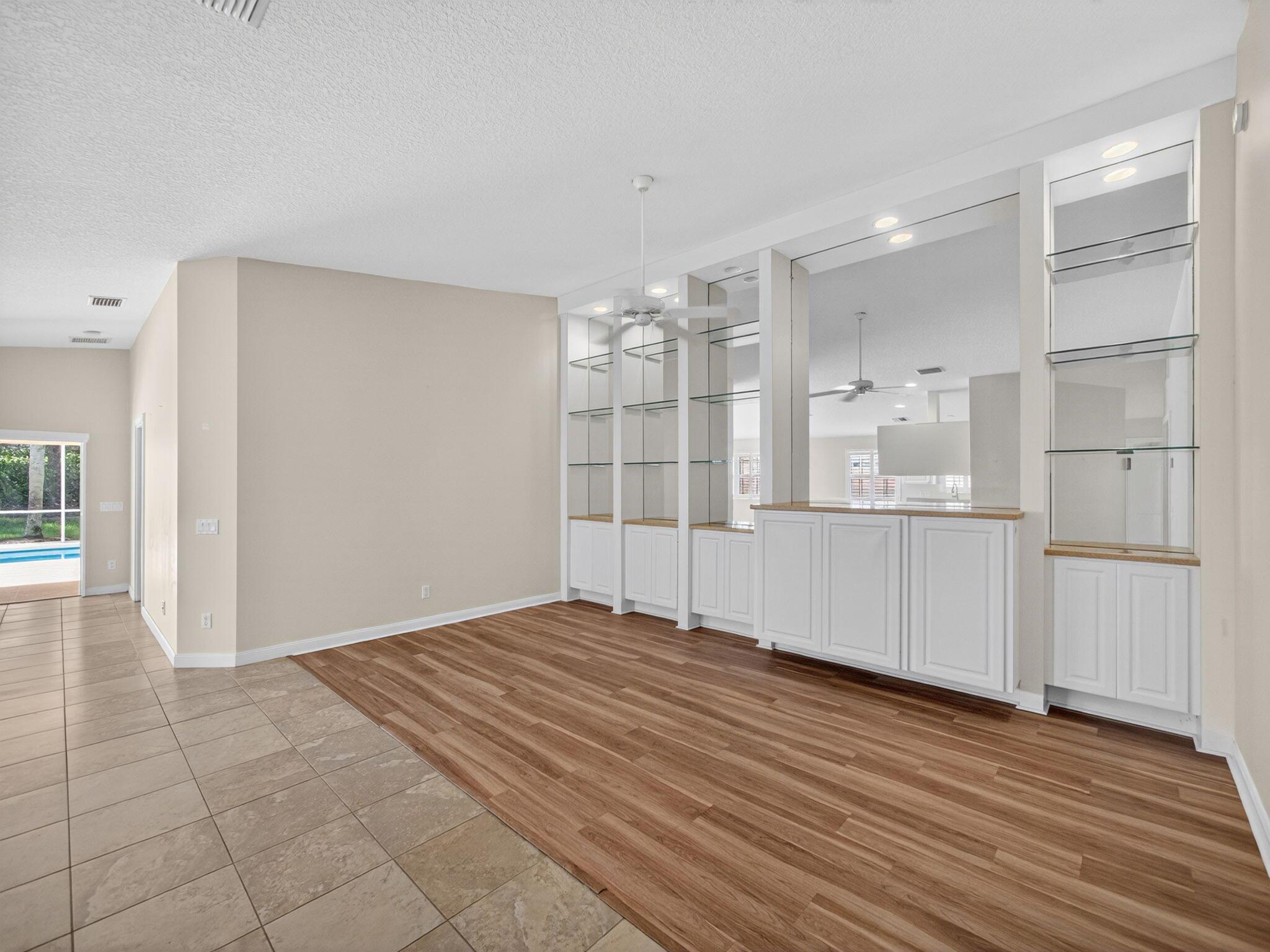 TRADITION PLAT NO 16 - Residential