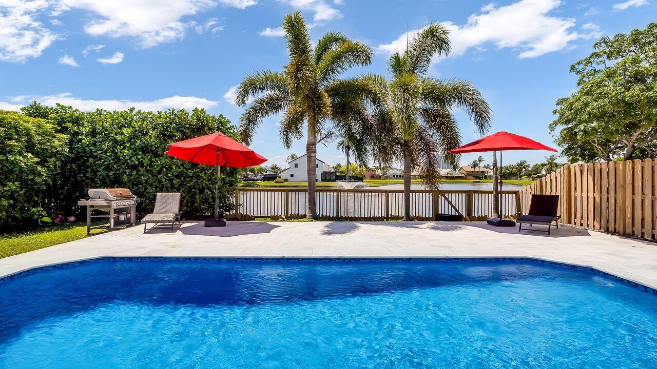 SAWGRASS ESTATES - Residential