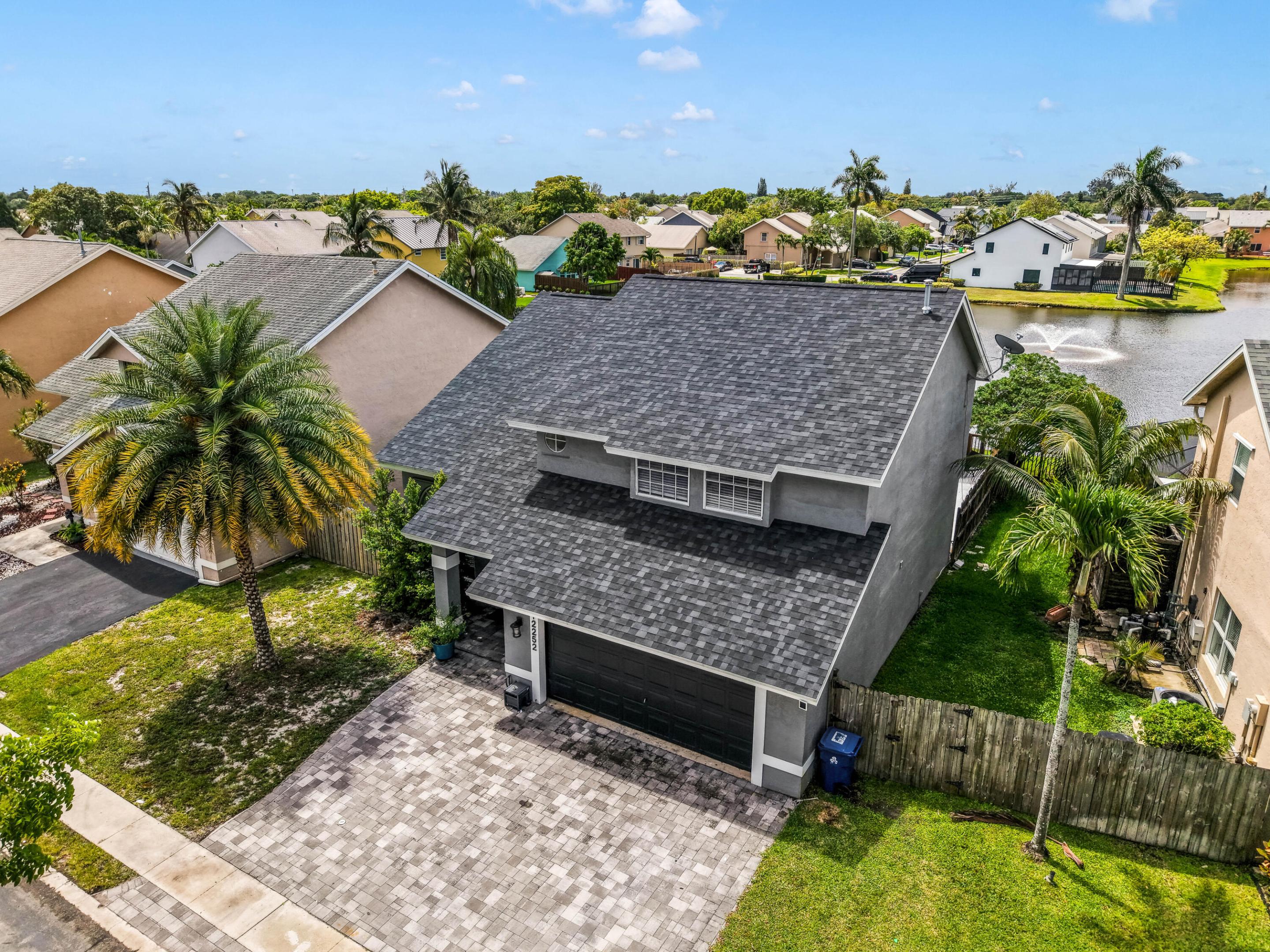 12252 NW 32nd Manor