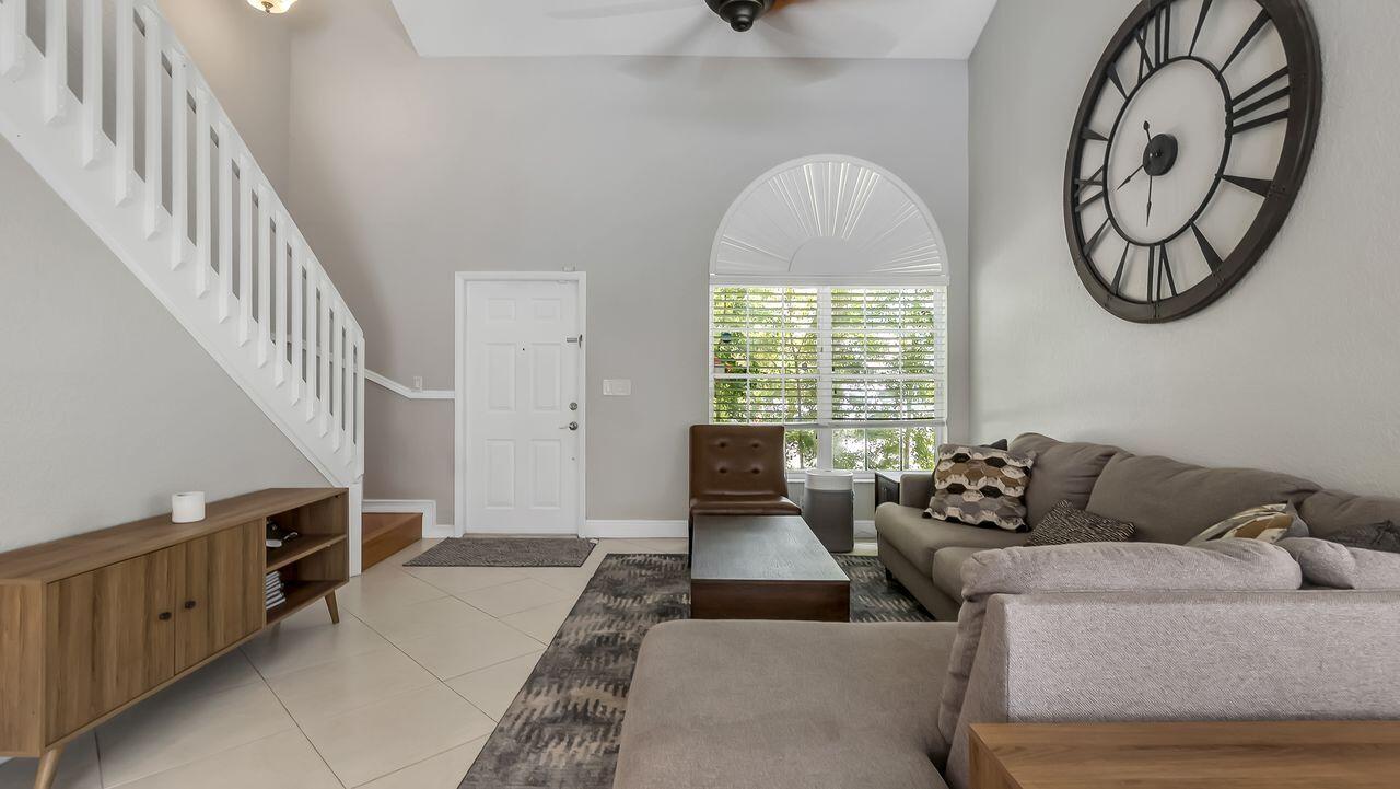 SAWGRASS ESTATES - Residential