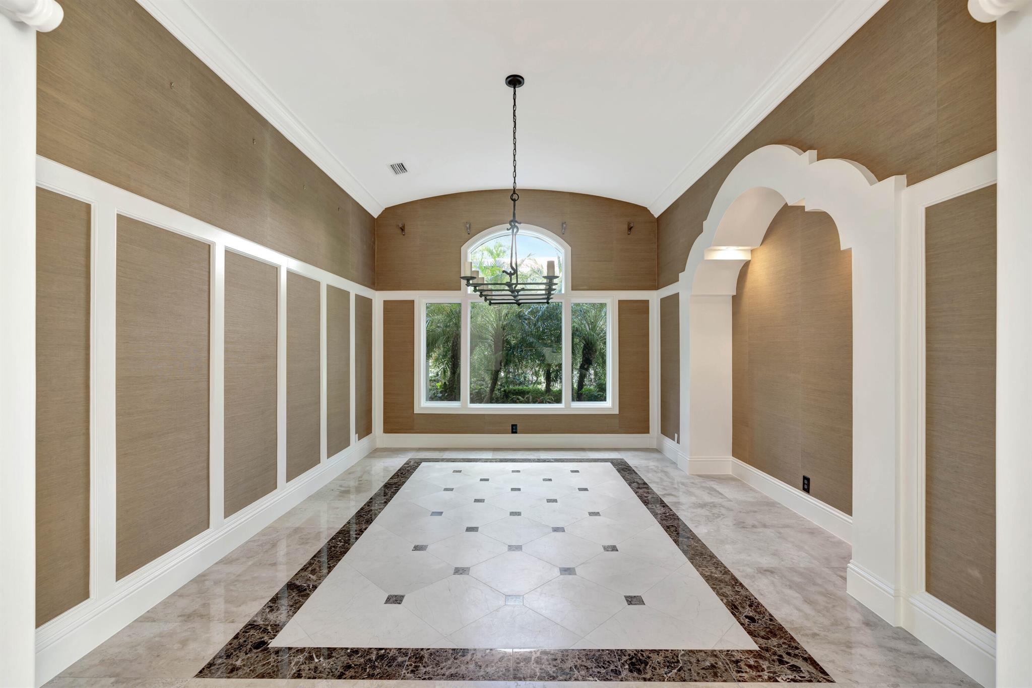 HARBOUR ISLES - Residential