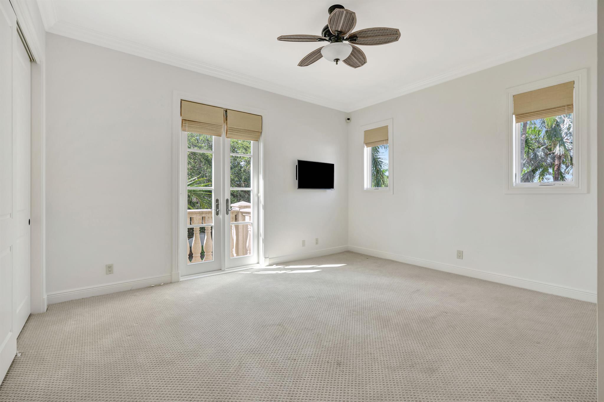 HARBOUR ISLES - Residential