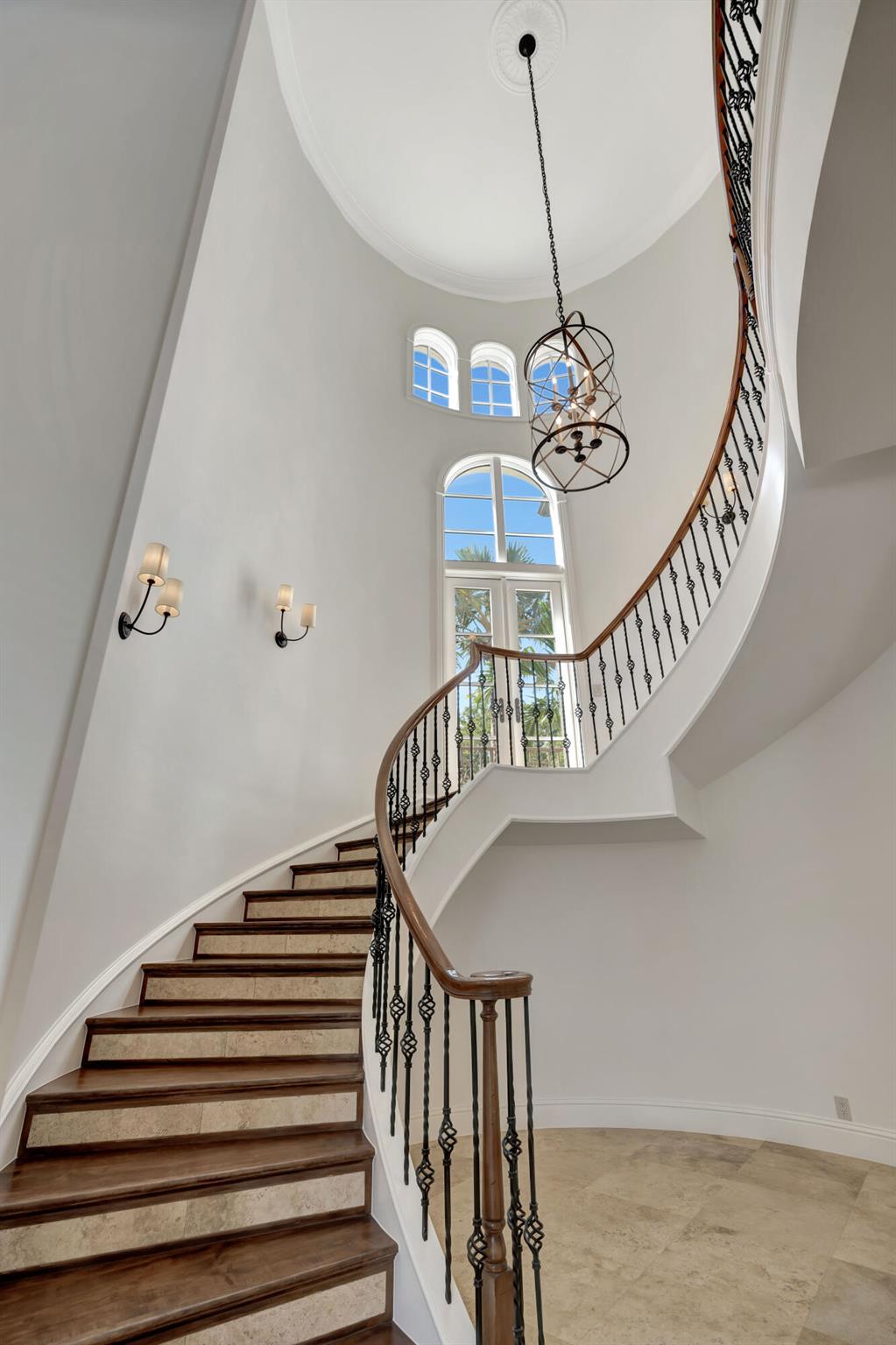 HARBOUR ISLES - Residential